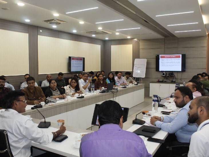FSSAI mandates e-commerce food platforms show licenses, ensure hygiene.